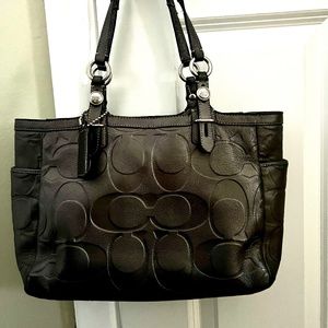 Coach Embossed leather silver Gray Should bag purse